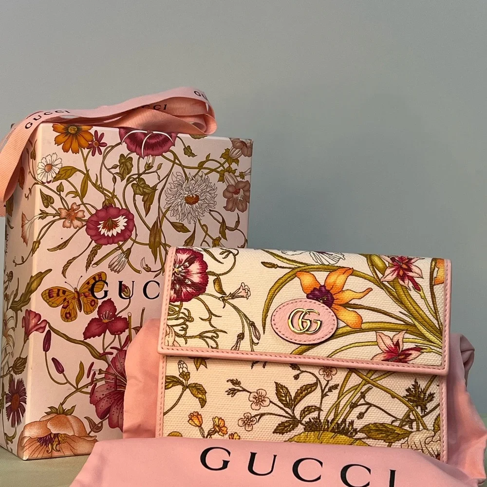 LIMITED EDITION GUCCI FLORAL WALLET New Condition—Giftable - Picture 12 of 12